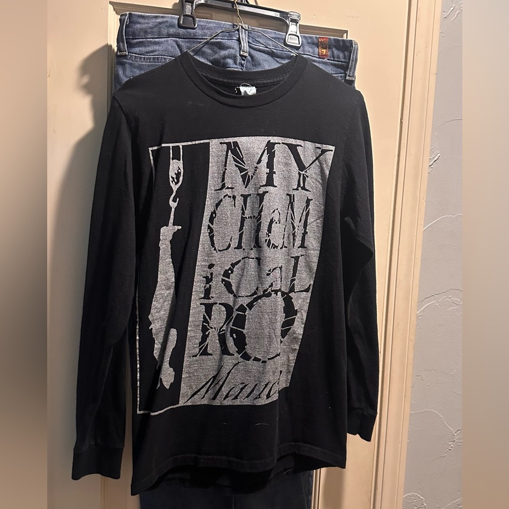 My Chemical Romance long sleeve malice tee MCR SIZE SMALL